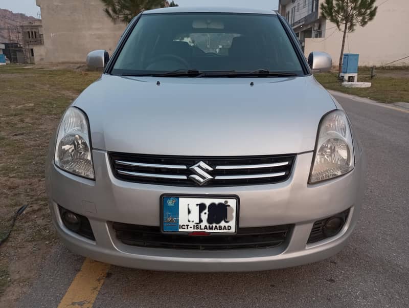 Suzuki Swift dlx Automatic Navigation 2015 2