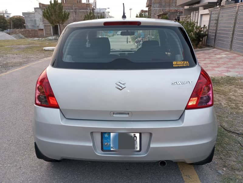 Suzuki Swift dlx Automatic Navigation 2015 3