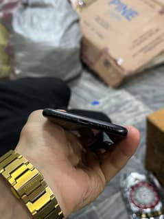 iPhone SE 2020 pta approved 64gb