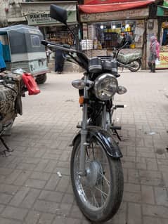 Suzuki gs 150