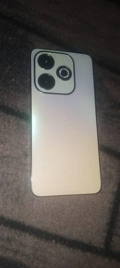 Infinix hot 40i 8+8 128 gb with box exchange possible