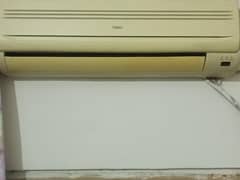 condition 10 by 10   ,  Hair simple Ac with outdoor