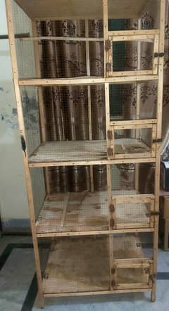 Han and chiks wooden 4 portions cage