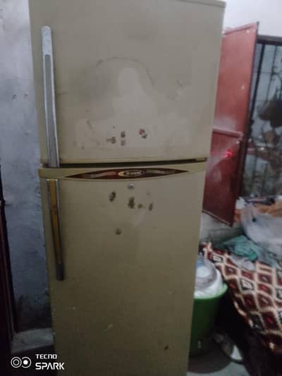Refrigerator