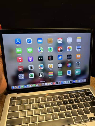Macbook pro M1 chip 13 inch with 93 % battery health , 120 cycle coun