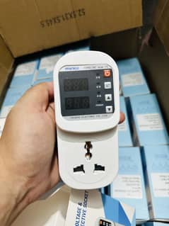Voltage protector & Amps meter
