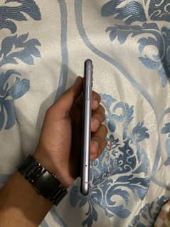 I phone 11 battery health 81% Jv 64 model LL/A