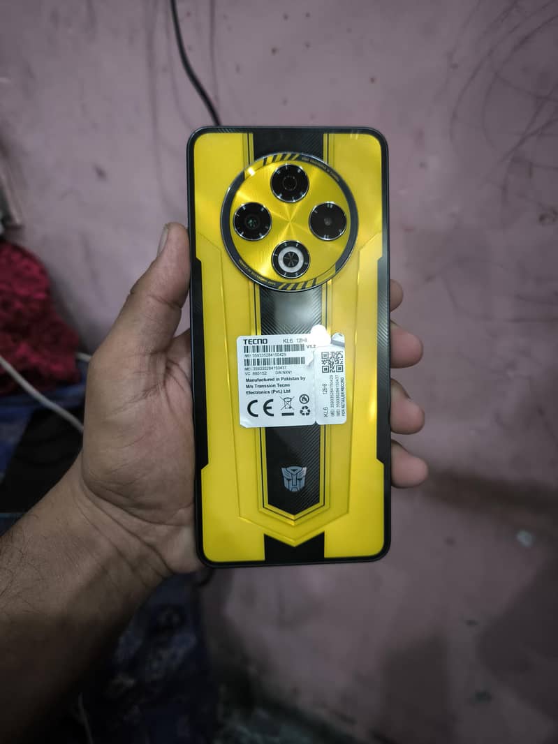 Spark 30 8+8/128 just box open 0