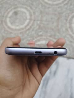 Samsung J6
