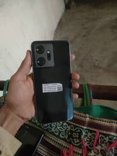 Infinix zero 20 10/10 box available