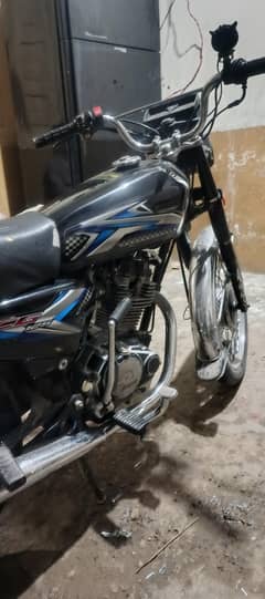 Honda cg 125 model 2015