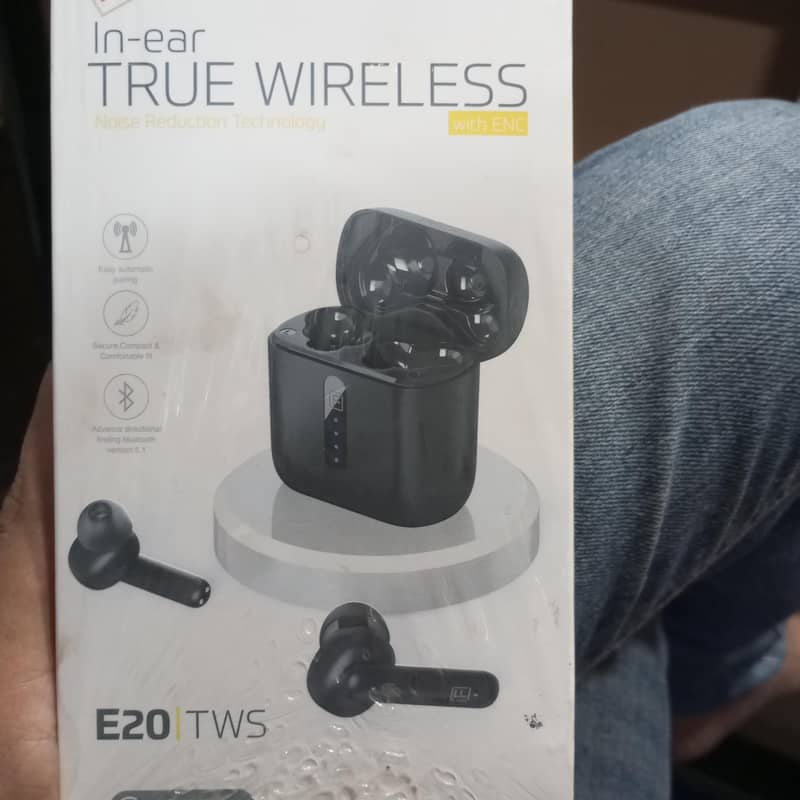 FASTER E20 TWS Noise Reduction Technology 0