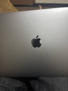 MacBook Pro 2019 13”- Zero Condition