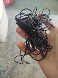 assalamualaikum I am selling My boya mic used ha reasonable price ma