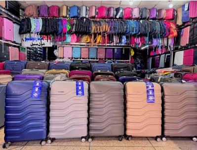 Traveling suit Case free delivery allover Pakistan