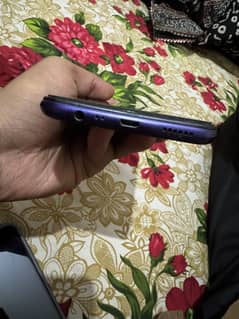 Realme 5 4/64 with box orignal pannel