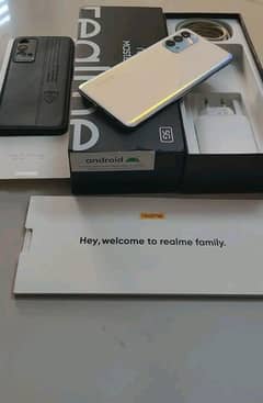 realme