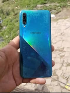 Samsung Galaxy A30s display fingerprint