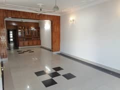 Spacious 3-Bedroom Ground Portion for Rent in F-11, Islamabad