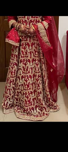 mehroon bridal lehnga