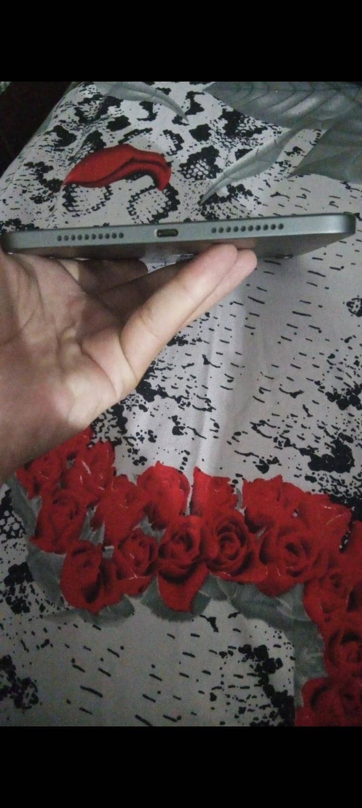 ipad mini 6 10/10 condition fully neat and clean 1