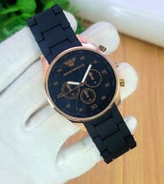 men watch