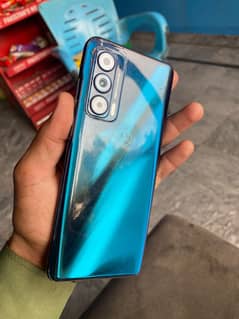Motorola edge 5G uwuw 2021  .  whatsapp no 03144564042