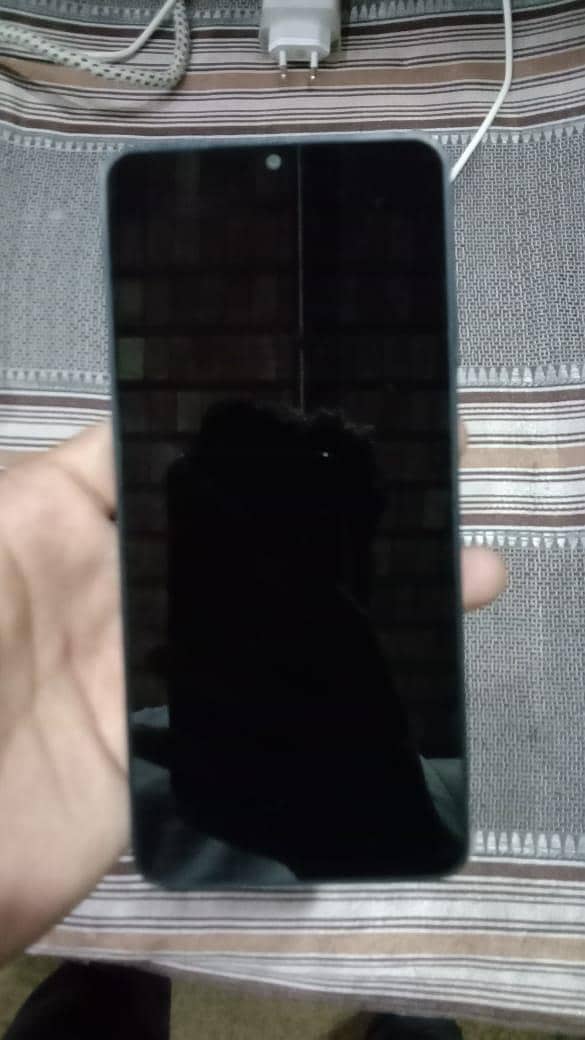 Sumsung Galaxy A06 4gb Ram 128gb memory condition 10/10 with box 2