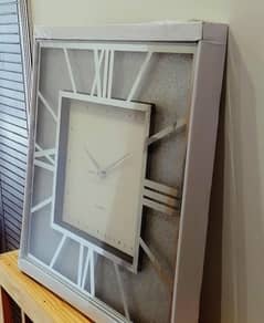 Elegant Modern Wall Clock / Quartz , Silver Frame , Glitter Design