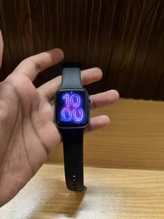 Apple Watch Series 4 | 44mm | Original Charging Cable and strap