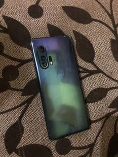 Motorola Edge Plus 12GB 256GB – PTA Approved – Back Pe Halka Scratch
                                title=