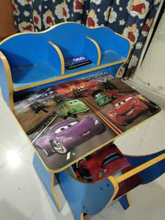 kids study table with chair