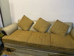 Urgent sale 7 seater