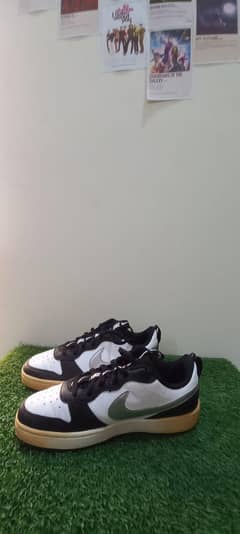 nikes