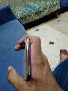 I phone xs max 64gb