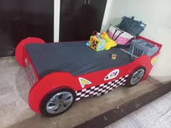 mcqueen bed