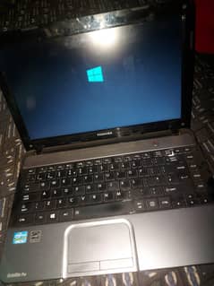 Toshiba Core i3 Total geniun