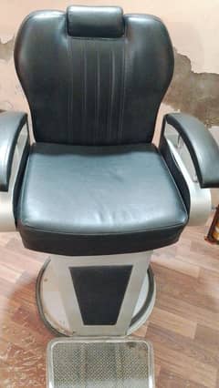 2 Saloon chairs For sale