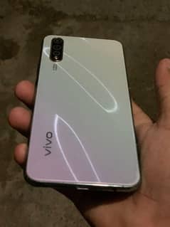 Vivo S1