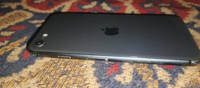 iPhone SE 2020
