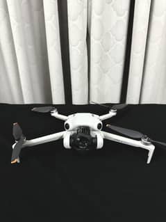 Dji mini 4 pro fly more combo plus