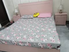 Queen Bed Set for Sale