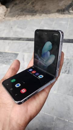 Z Flip 4  256 GB
