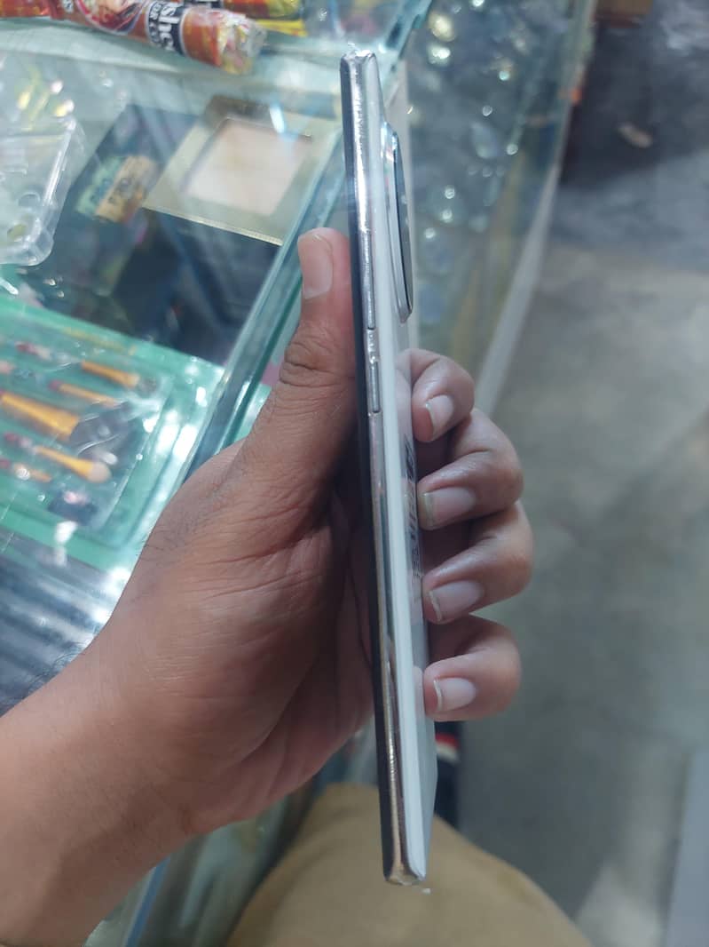 spark20 pro plus with box and change 3