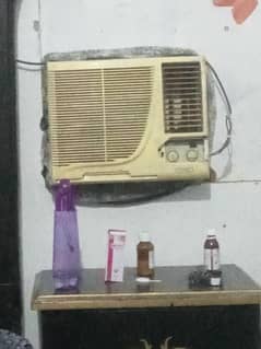 gree window AC 0.75 ton