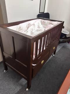 Baby Crib / Cot