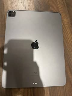 iPad Pro m1 5th generation 128gb 11’’ inch