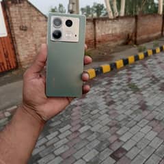 I M SELLING MOBILE  10/10