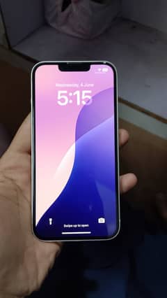 iPhone 13 10/10 unique Color
