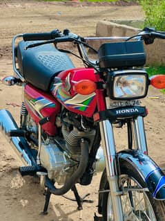 Honda CG 125 2023 model all genuine good condition